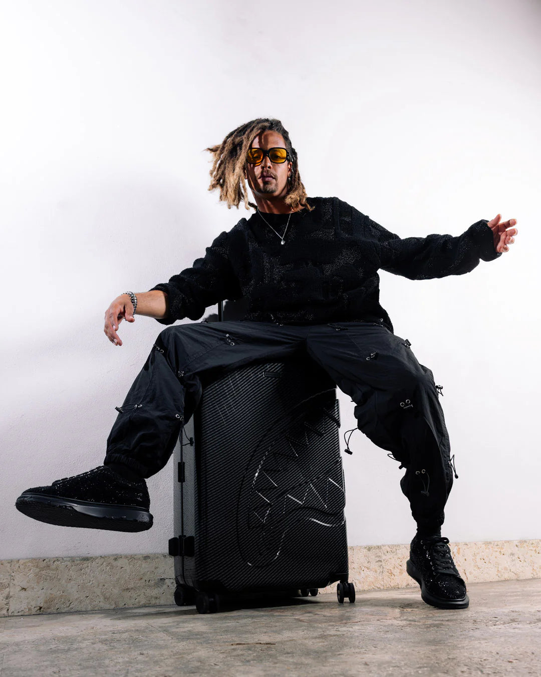 CARBON FIBER FULL SIZE LUGGAGE