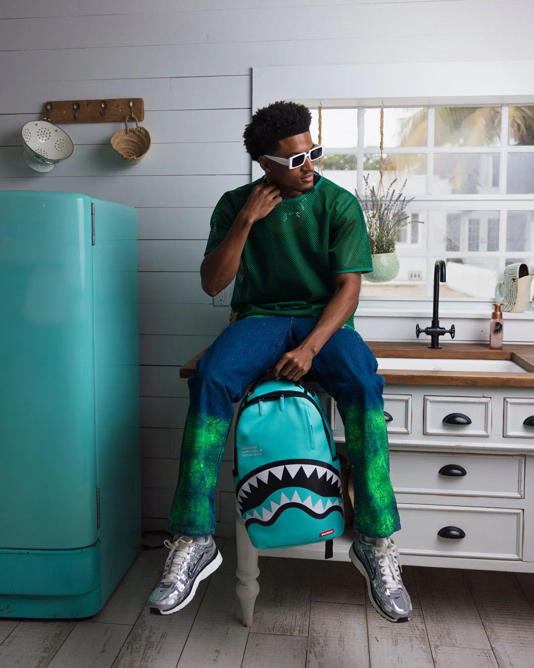 SHARK CENTRAL AQUA DLXSV BACKPACK